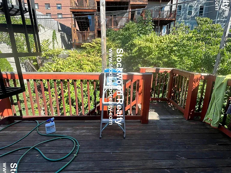16-2 Gates St — Photo 17