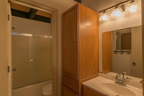 4th image of 1001 Commonwealth Dr #28