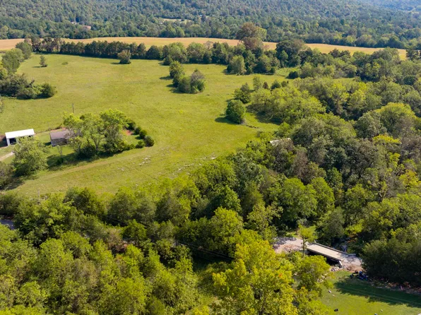 202 Gene Gray Rd, Monticello, KY 42633