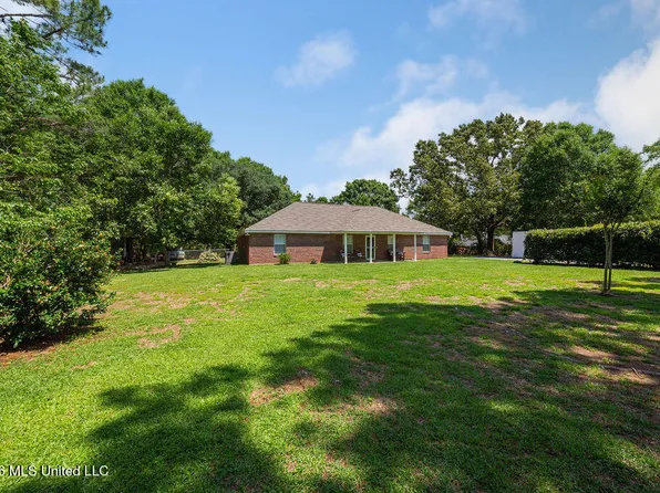 3786 Firetower Rd, Kiln, MS 39556