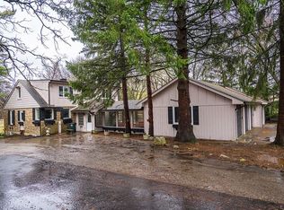 22510 W Lake Cook Rd, Deer Park, IL 60010