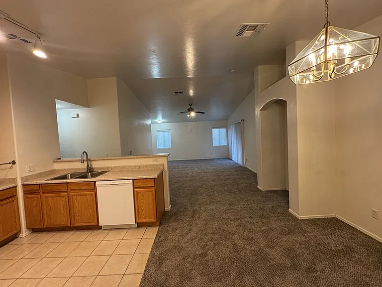 3188 Copper Pointe Dr — Photo 6