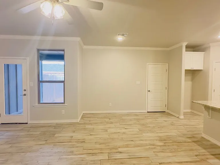 5300 Kilyn Ct — Photo 10