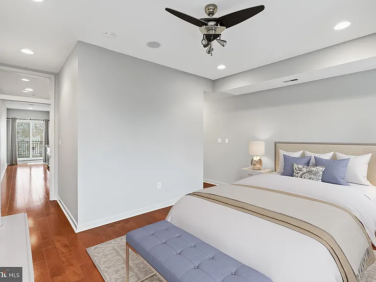 765 S 15th St — Photo 38