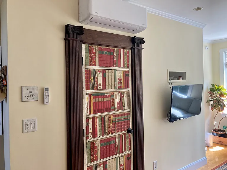 37 Garden St #9 — Photo 3