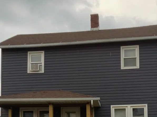 38 Cedar St, Coral, PA 15731