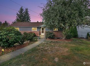 20025 2nd Ave S, Des Moines, WA 98198