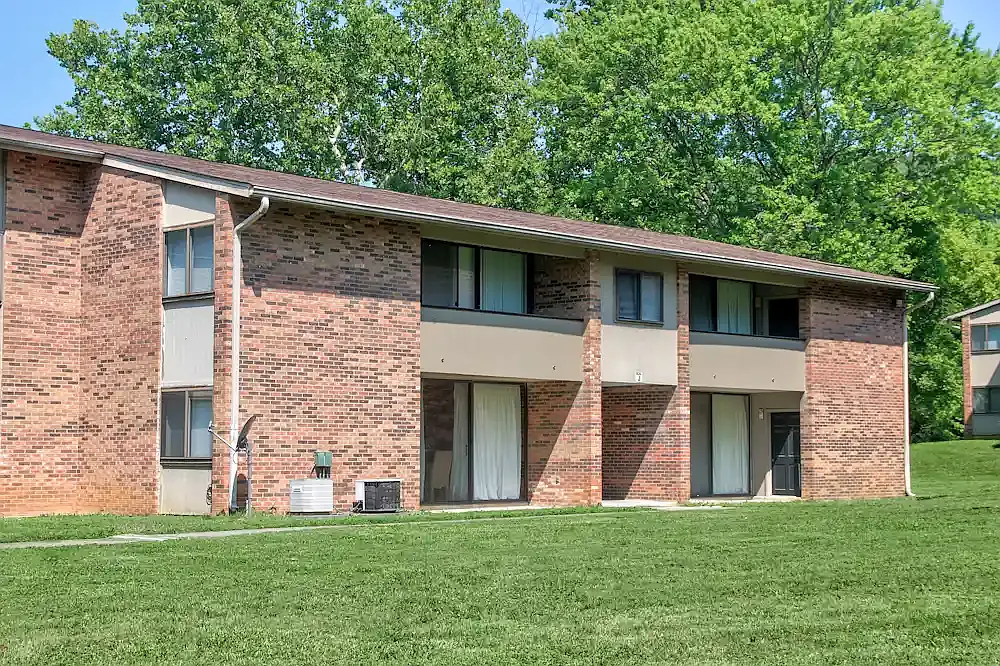 Sunset Rill Apartments — Photo 2