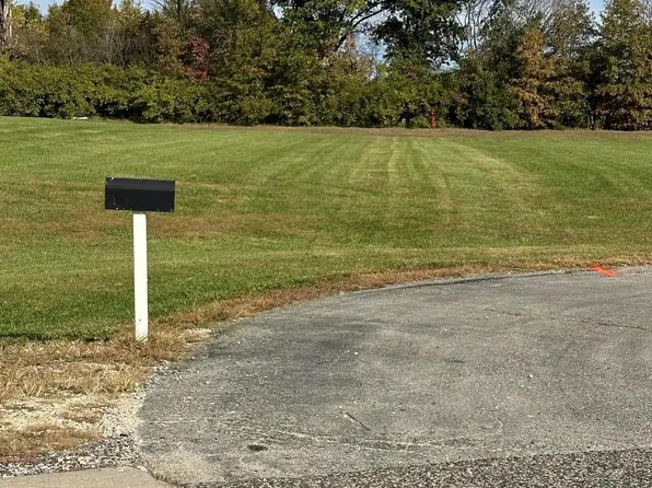 159 Raceway Park Dr, Moscow Mills, MO 63362