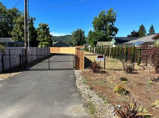 2178 Lower River Rd, Grants Pass, OR 97526