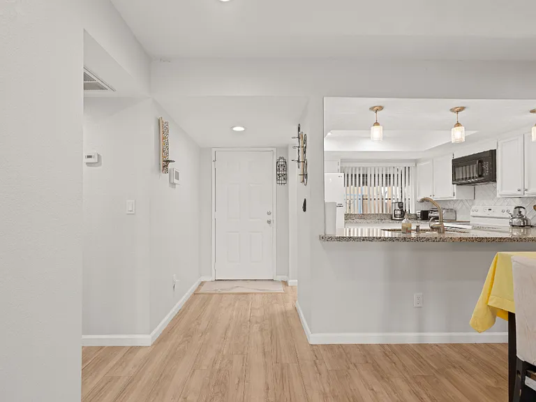 14500 Las Palmas Dr #36 — Photo 5