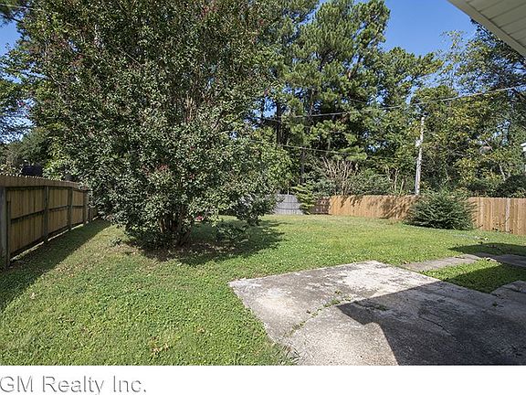 4th image of 4579 Country Brook Dr