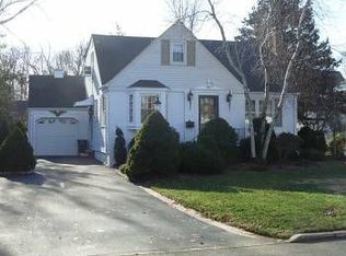 99 N Sunnycrest Dr, Little Silver, NJ