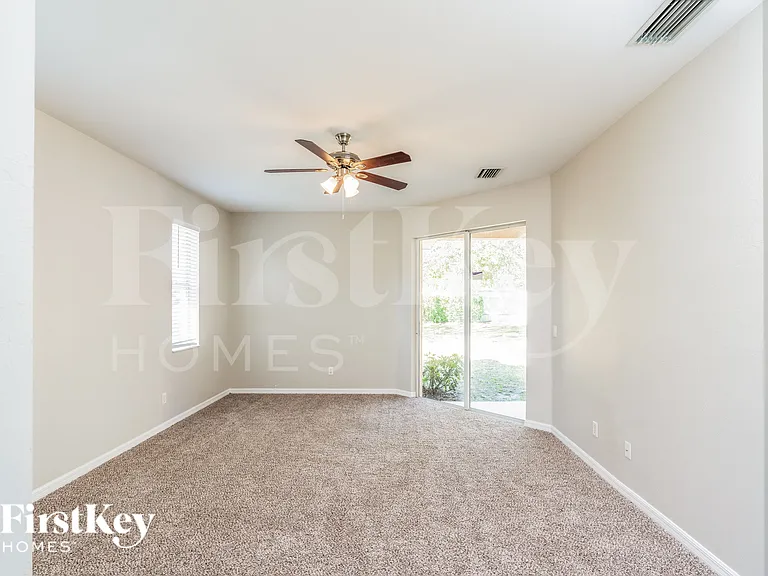 2081 Nuremberg Blvd — Photo 11