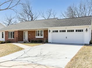 3225 Silverthorne Rd NE, Cedar Rapids, IA 52402