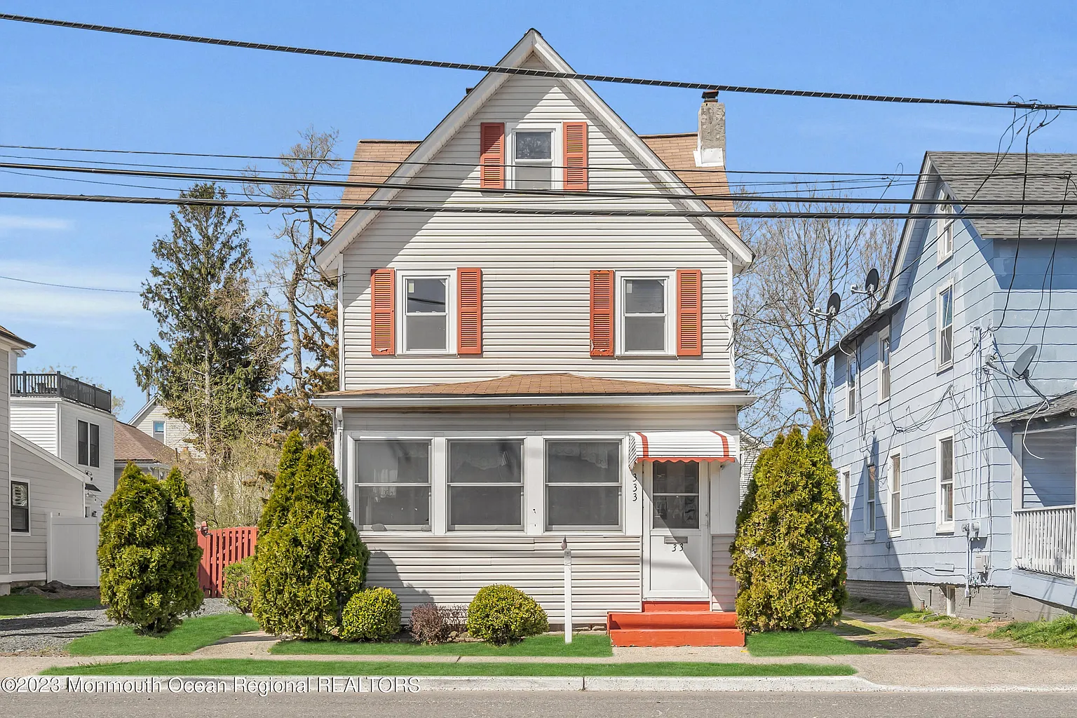 333 Hawthorne Avenue photo 1