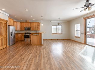 170 Bear Hollow Cir, Thayne, WY 83127