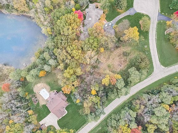 4th image of L75 N Pond View Ct