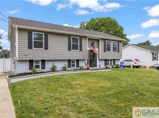 406 Nautilus Dr, Manahawkin, NJ 08050