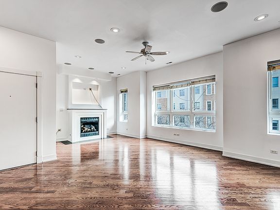 2nd image of 3530 N Ashland Ave #3