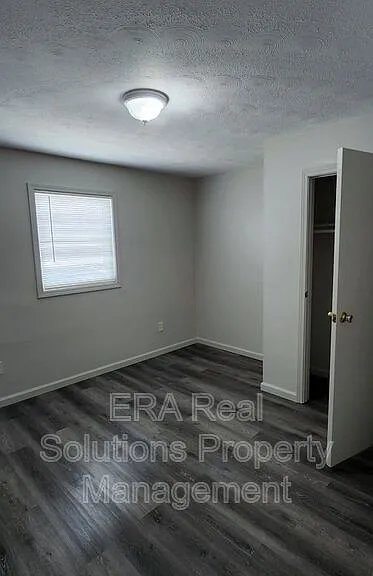 216 W Temple St #216 W TEMPLE ST — Photo 2
