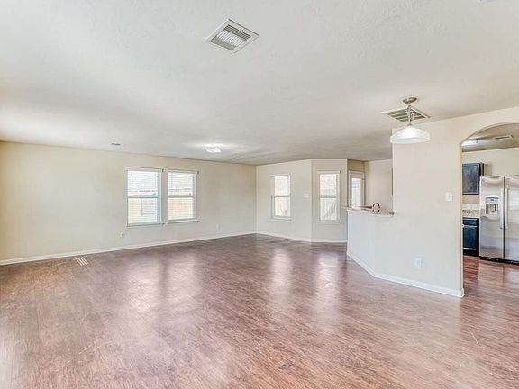 5th image of 6119 El Oro Dr