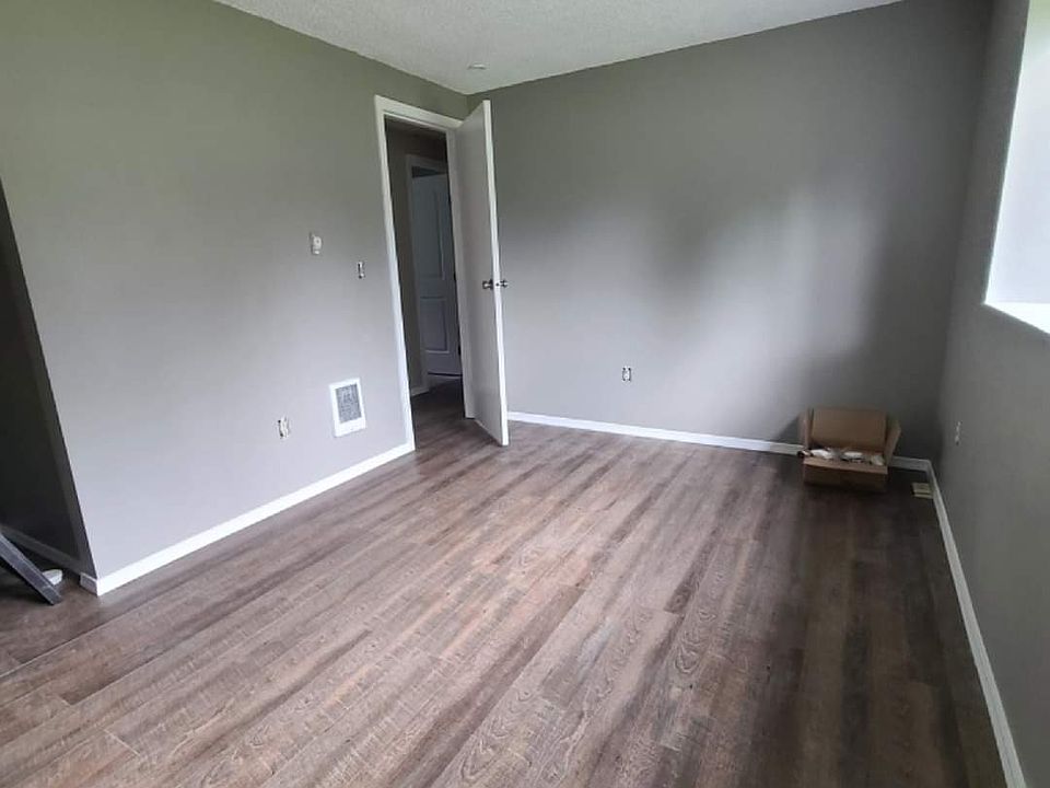 1st image of 5706 37th Ct SE