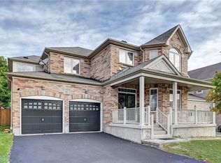 32 Weir St, Cambridge, ON N3C 0B9