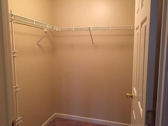 4th image of 691 Napa Valley Ln APT 7