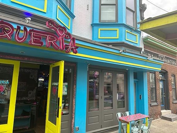 2nd image of 4410-1A Main St #4410-1A