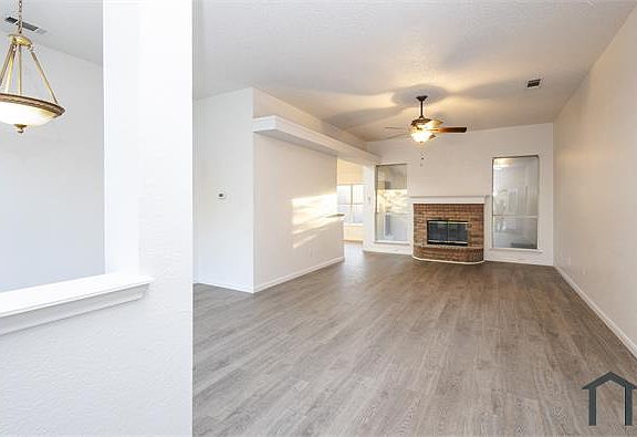 5th image of 6419 Gardenia Dr