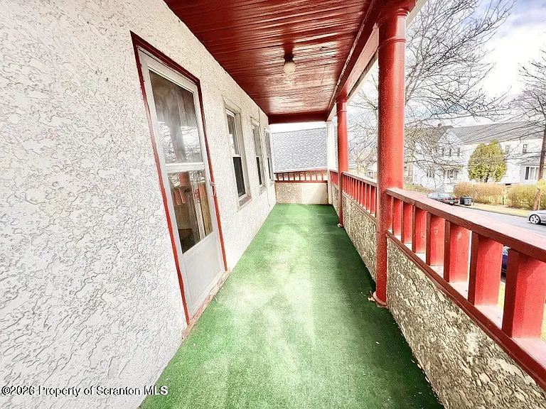 636 Beech St #2 — Photo 13