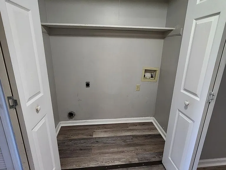 910 Brett Dr #129 — Photo 7