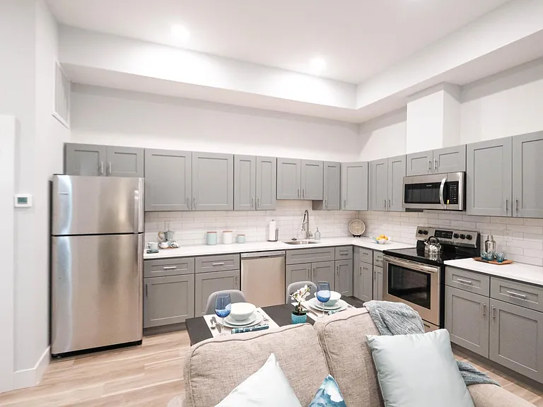 1022 Wood St #202 — Photo 4