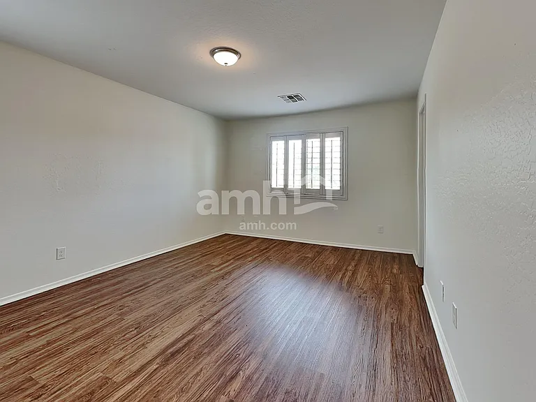 7923 W Payson Rd — Photo 22