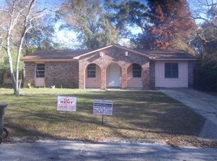 1924 Carol Dr, Gautier, MS 39553
