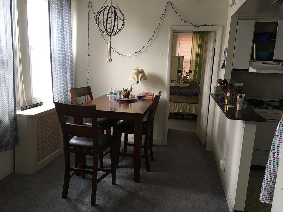 1st image of 1327 Spruce St APT 9E