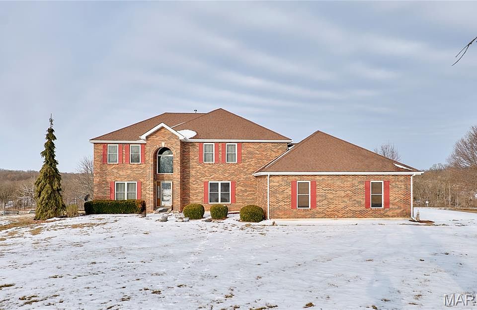 1st image of 51 Fox Hollow Ln