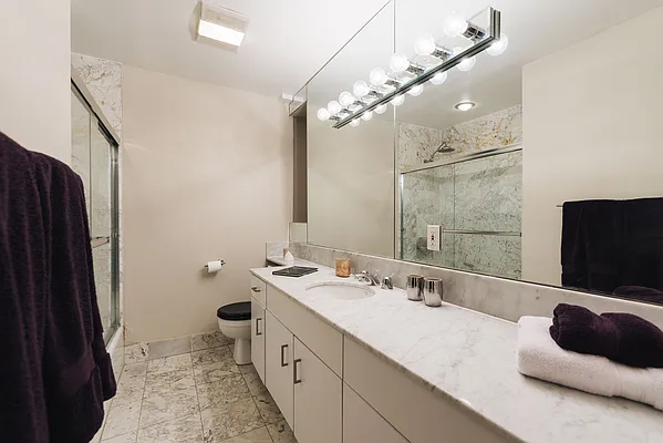 Sold by Harmonycity Corp. | media 25