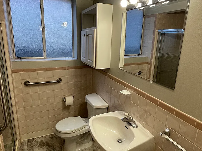 2360 Balsam Dr — Photo 30