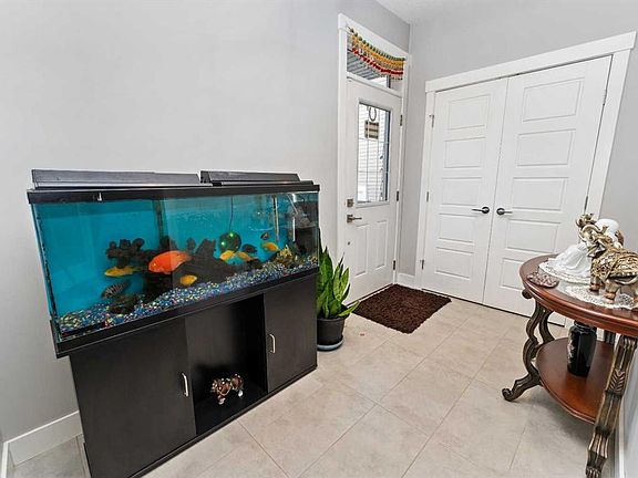 4th image of 1402 NW Price Rd