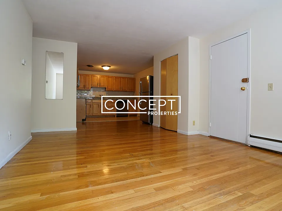 104 Babcock St #27