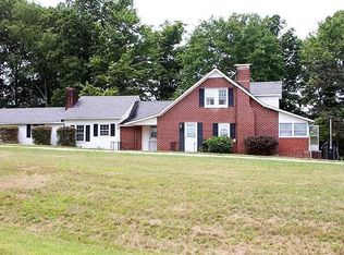 124 Collinstown Rd, Stuart, VA 24171