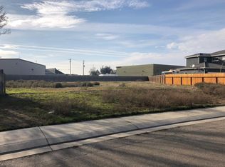 345 S Manley Rd, Ripon, CA 95366