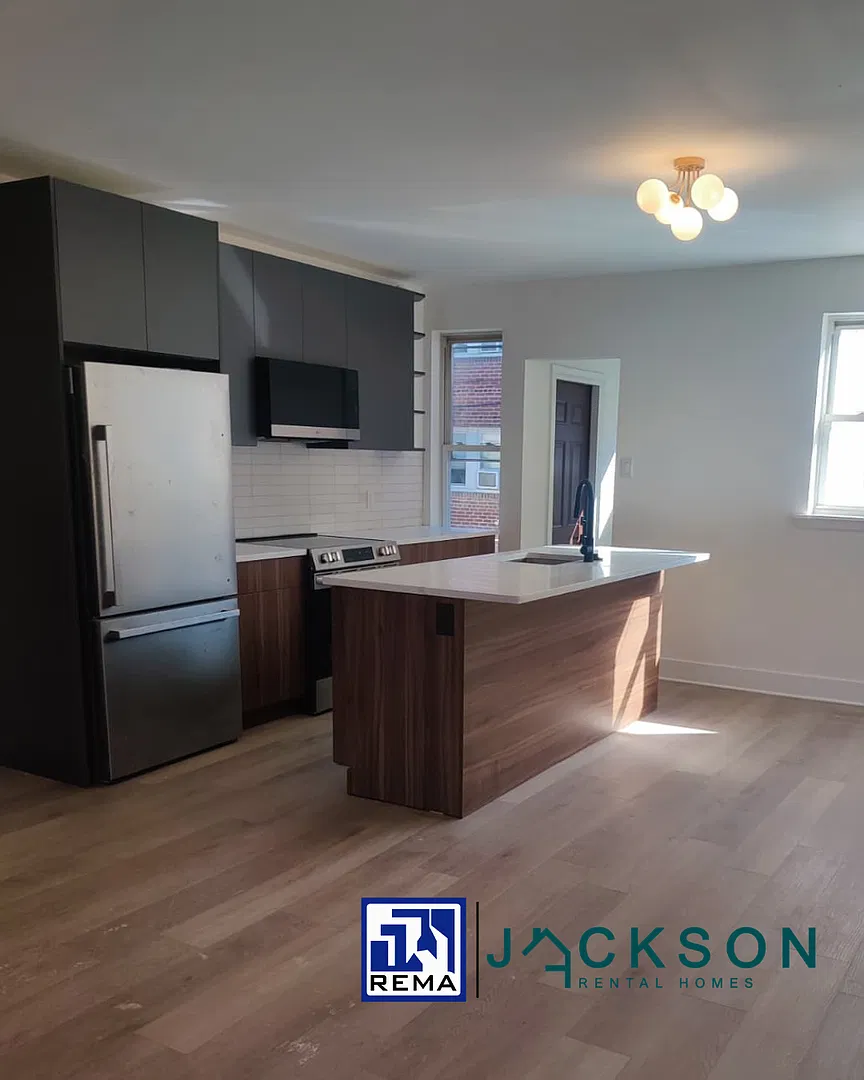 2925 N 21st St., 3 bedrooms, 1 bathroom, House — Photo 1