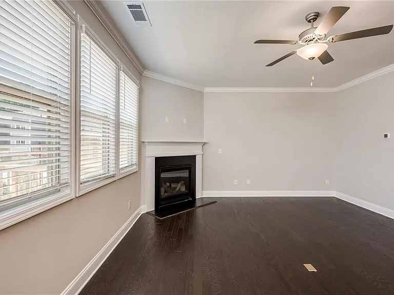 1856 Terrewood Dr — Photo 16