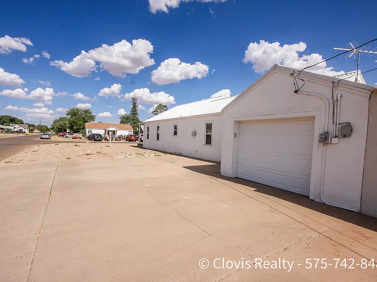 1020 Calhoun St — Photo 21