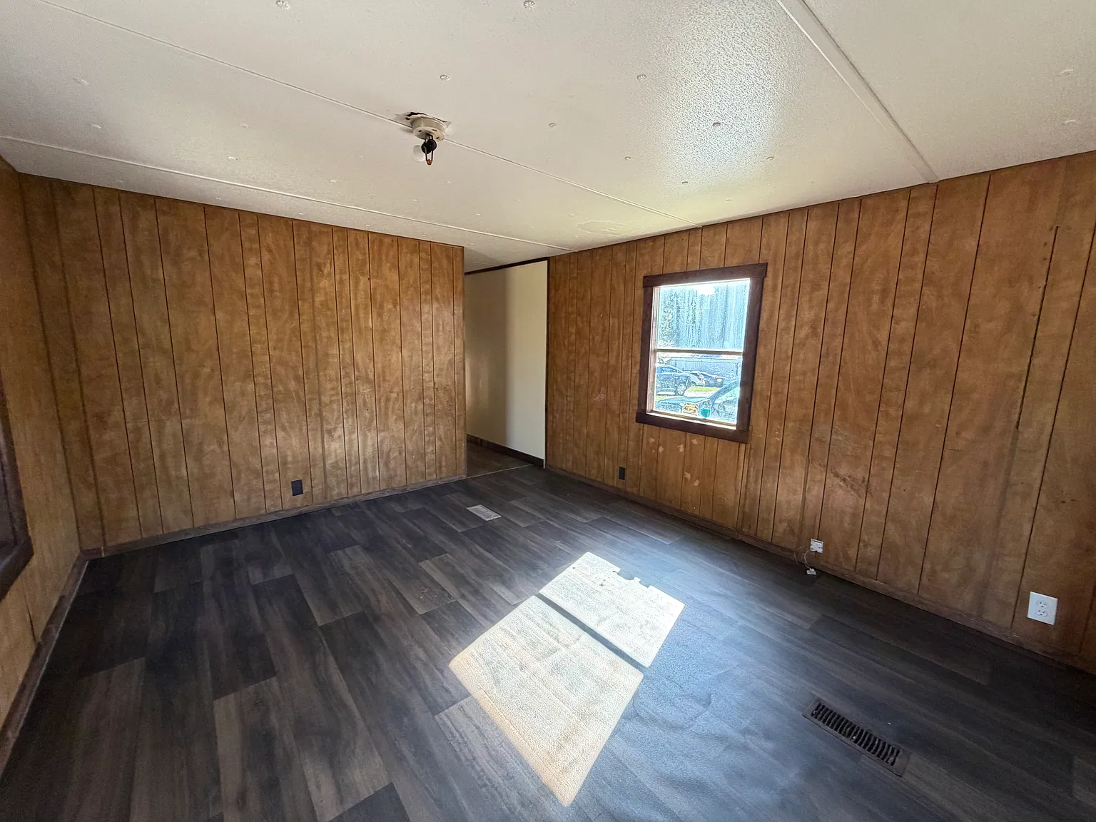2 bed, 800 sqft, $750 — Photo 2