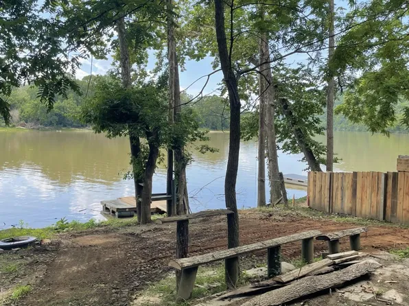 Tbd Clark Rd, Hiwassee, VA 24347