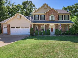 15 Savannah Ct, Arnold, MO 63010